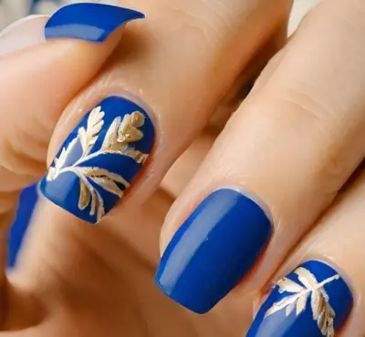 blue and yellow nail designs